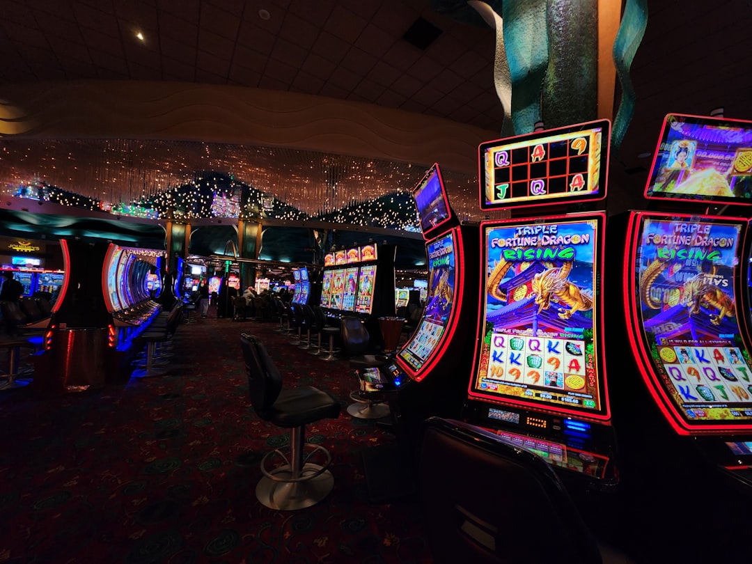 Berbagai ikon game slot online populer